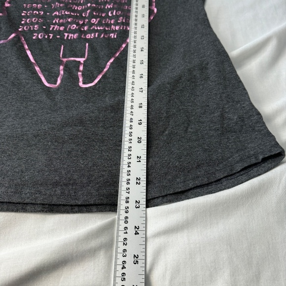 Disney Parks Star Wars Women's Movie List T-Shirt Size XS Rolled Short Sleeves - Picture 6 of 9